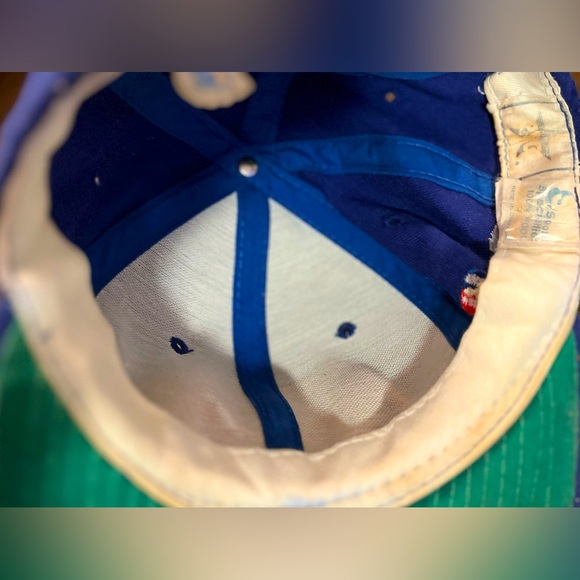 Vintage 90’s NBA Sacramento Kings script SnapBack - Picture 6 of 6